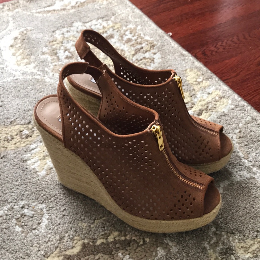 Steve Madden suede wedges